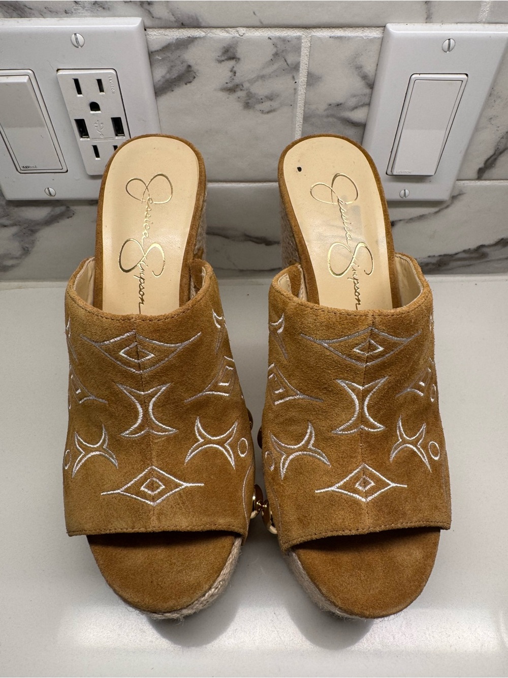 Vadim Embroidered Platform Espadrille Wedge Sandals - Picture 3 of 9